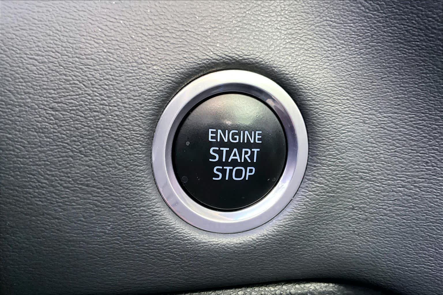 Used 2023 Midnight Black Metallic Toyota Platinum image 30