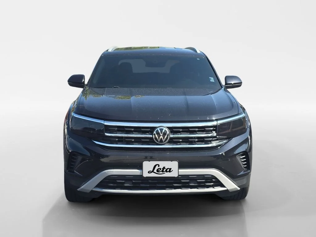 Used 2020 Black Volkswagen 2.0T S image 3