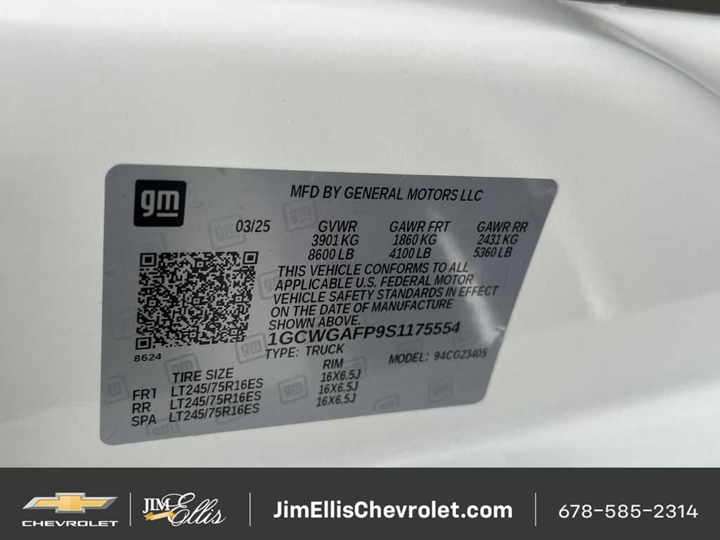2025 Chevrolet Express Cargo Work Van - Photo 24