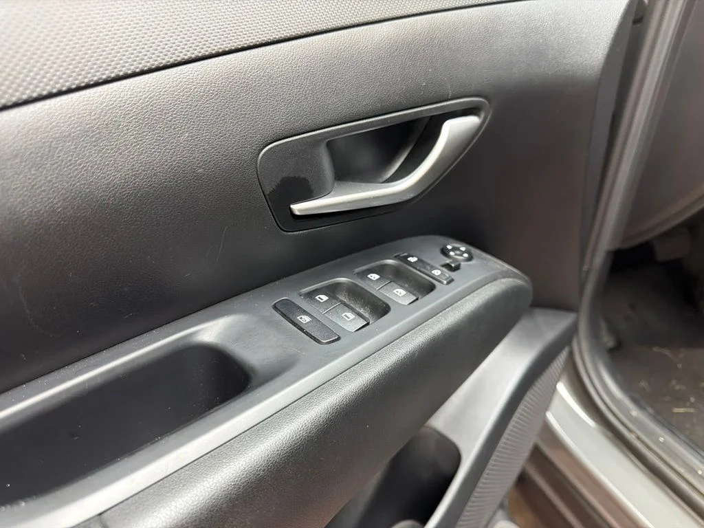 Used 2024 Hampton Gray Hyundai XRT image 20