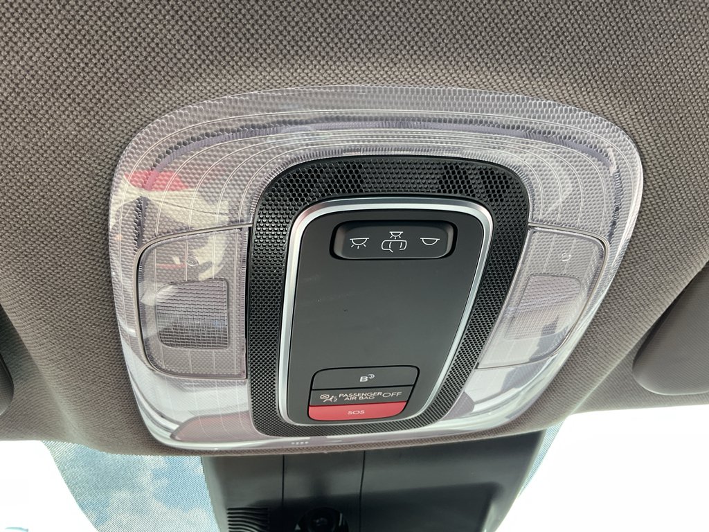 Used 2023 Onyx Black Hyundai Blue image 27