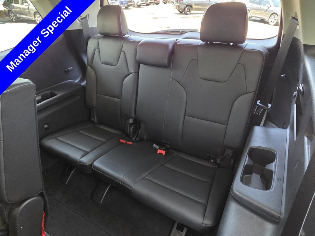 Used 2022 Purple Kia EX image 17