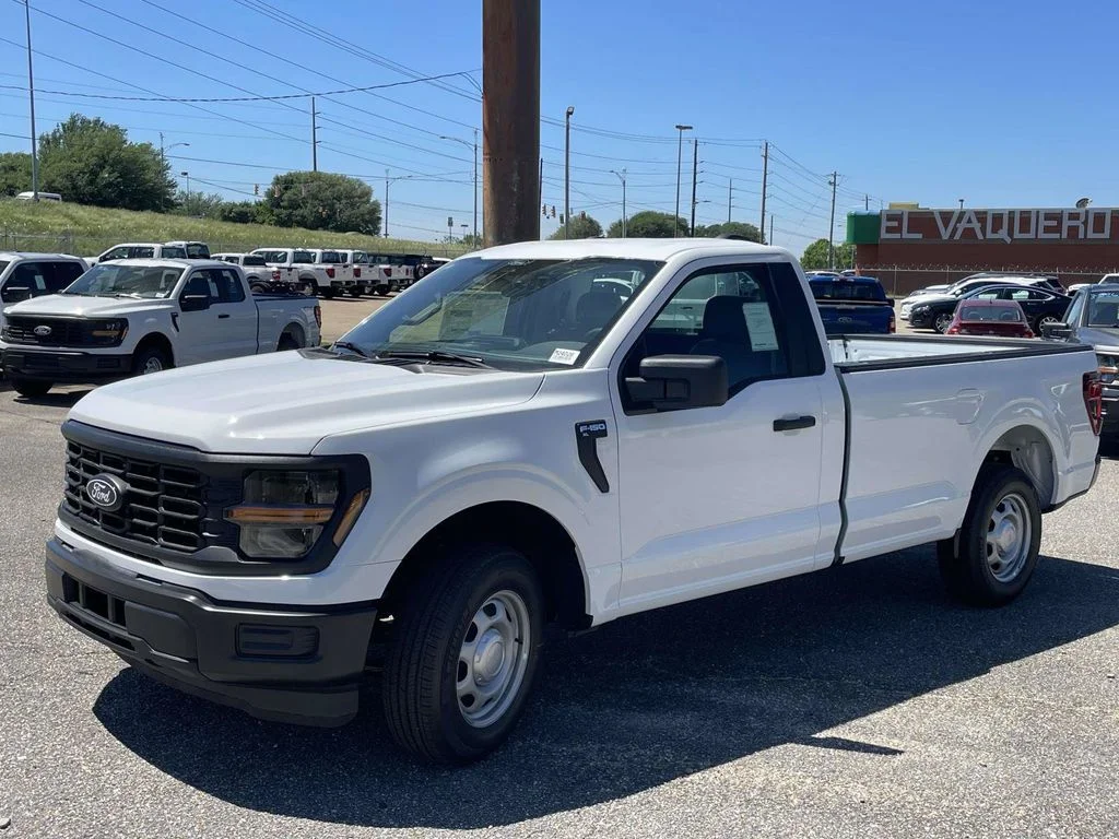 New 2026 Oxford White Ford XL image 7