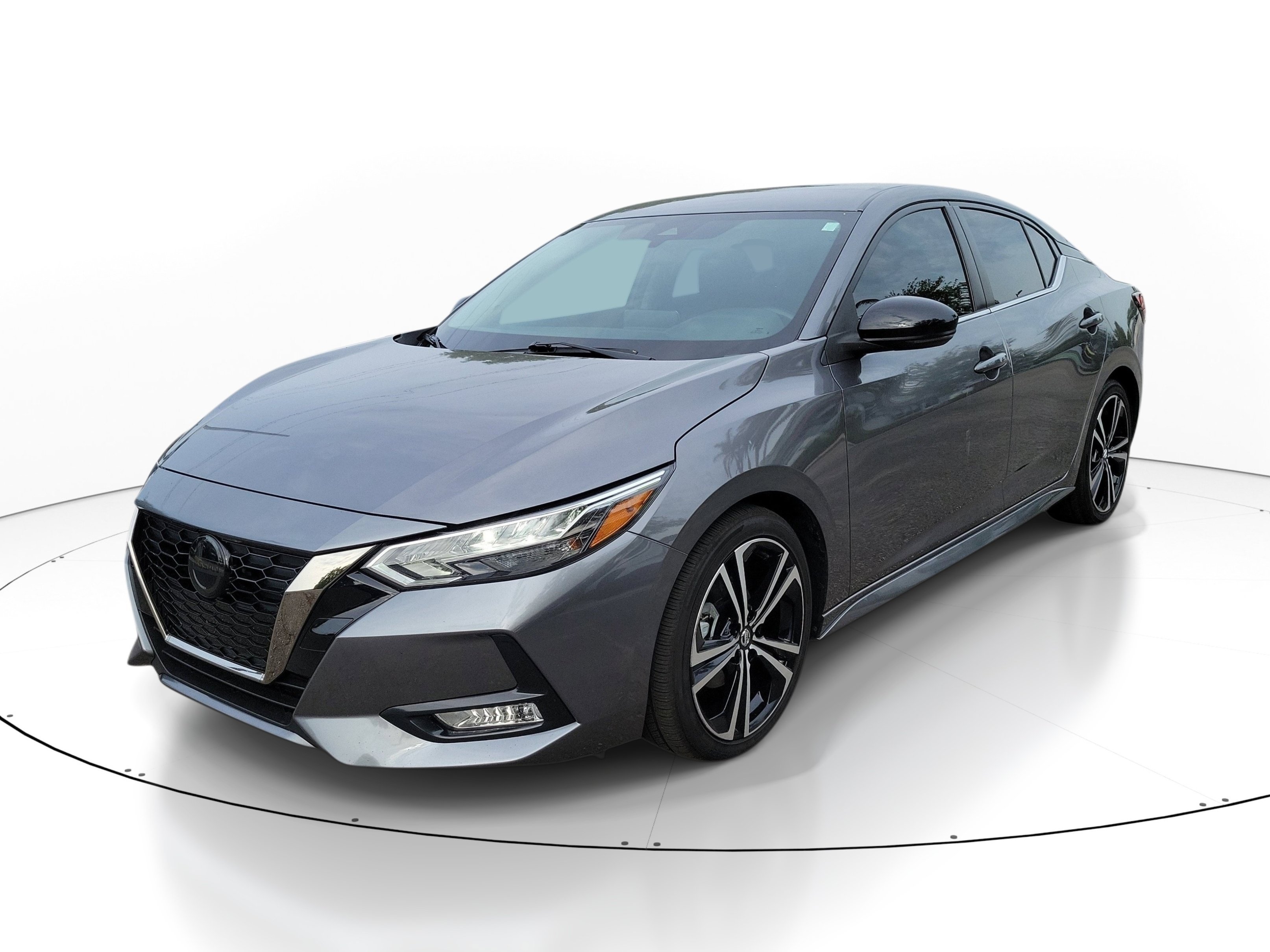 Used 2023 Gun Metallic Nissan SR image 3