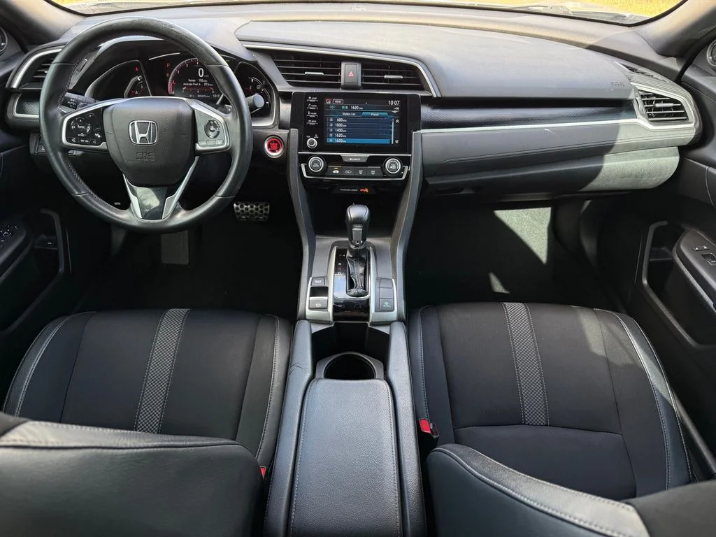 Used 2021  Honda Sport image 22