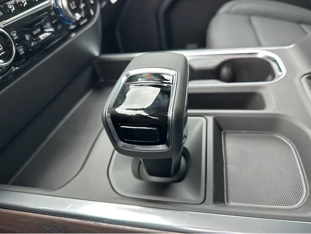 New 2026 Onyx Black GMC SLT image 22