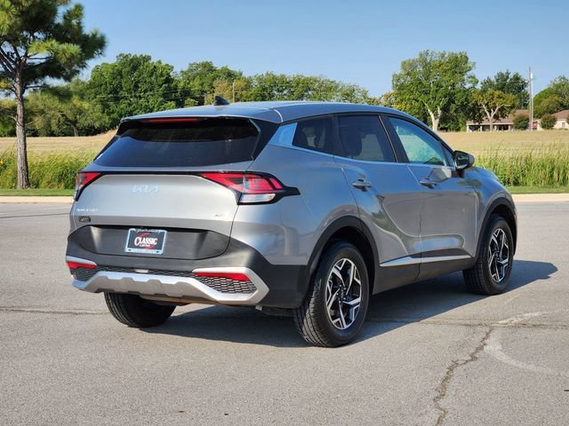 2023 Kia Sportage LX - Photo 7