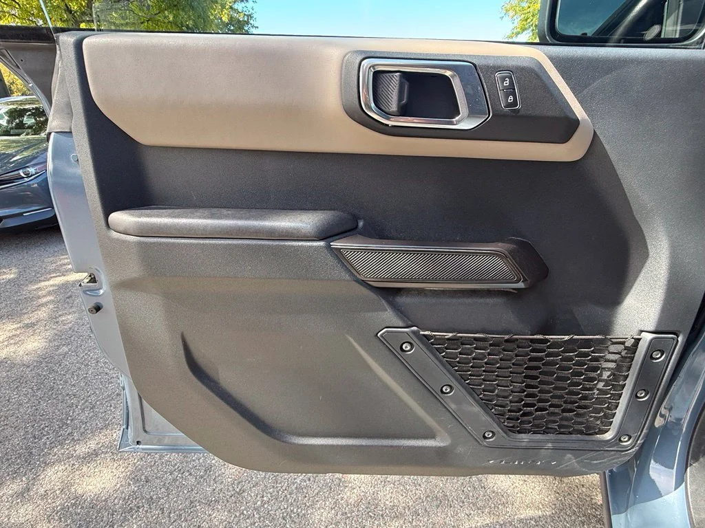 Used 2024 Azure Gray Metallic Ford Wildtrak image 23