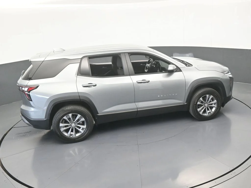 Used 2026 Sterling Gray Metallic Chevrolet LT image 41