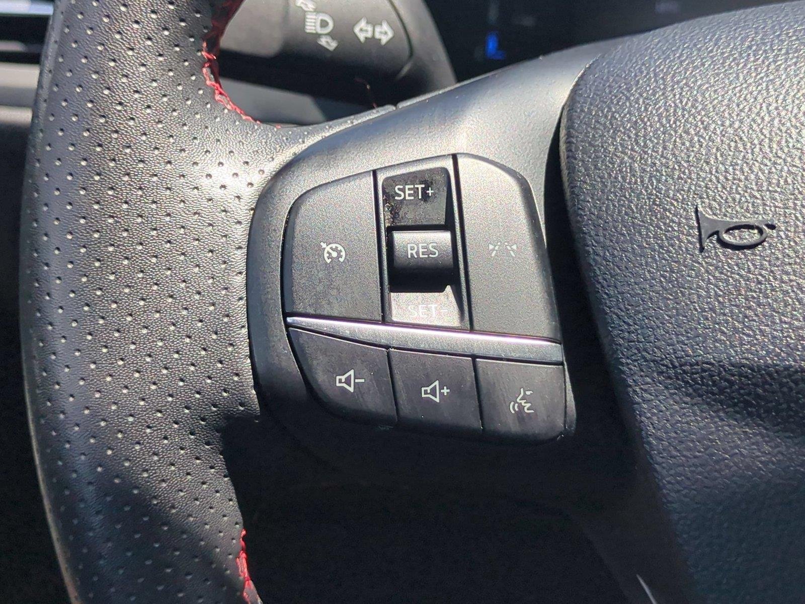 Used 2025 Agate Black Ford ST-Line Select image 20