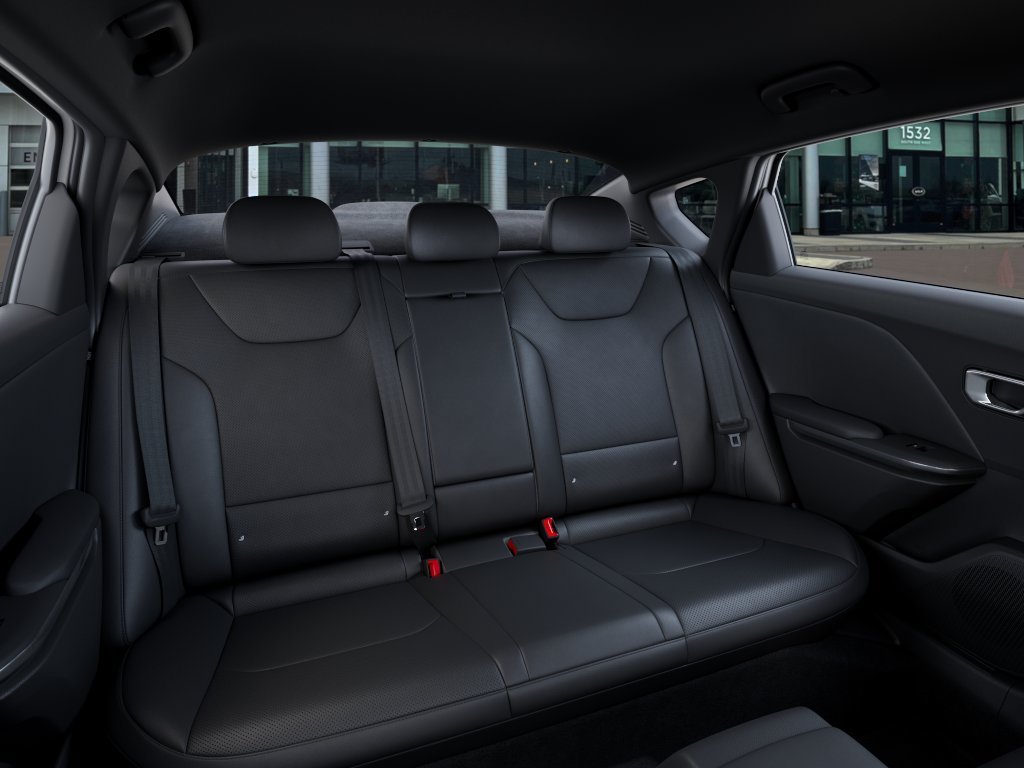 New 2026 Snow White Pearl Kia EX image 16