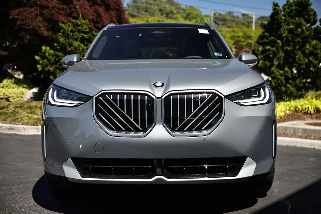 New 2026 Skyscraper Grey Metallic BMW 30 xDrive image 13