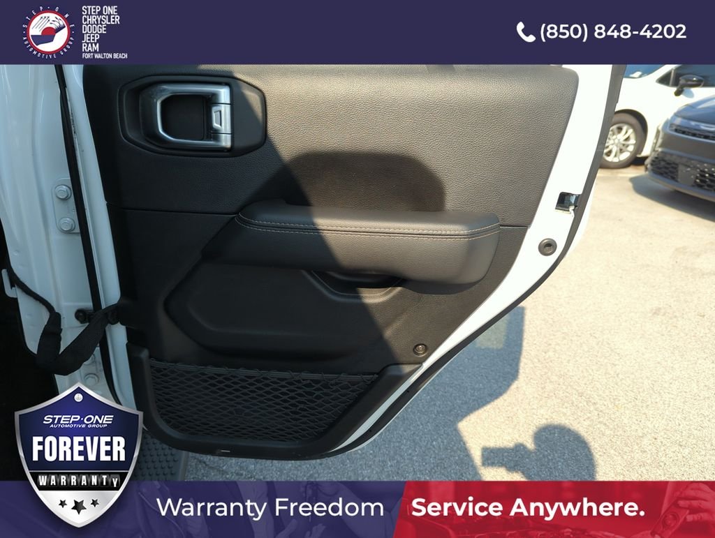 Used 2022 White Jeep Unlimited Sahara 4xe image 29