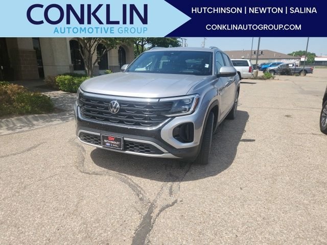 2024 Volkswagen Atlas Cross Sport 2.0T SEL 4MOTION's photo