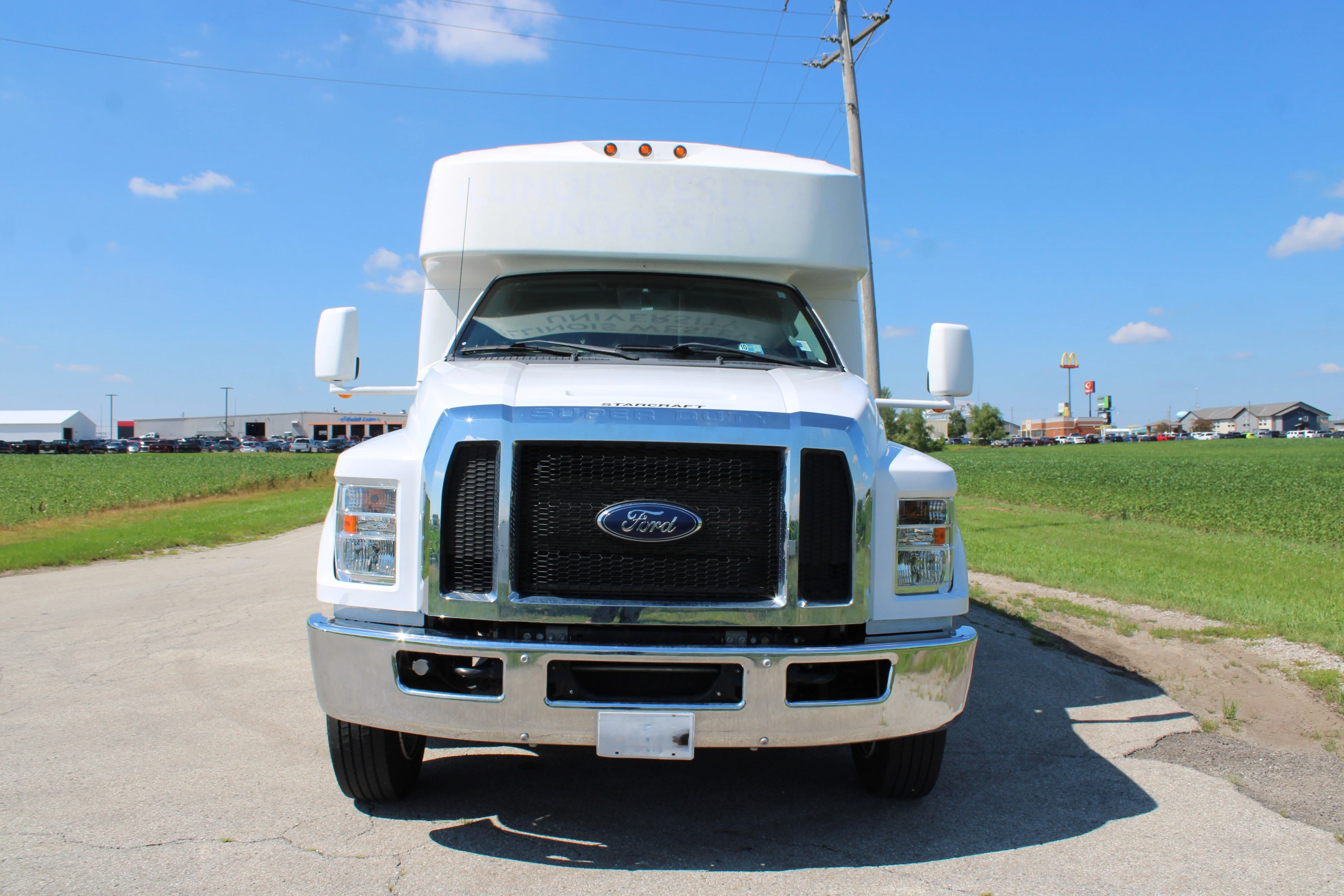 Used 2021 Oxford White Ford Base image 9