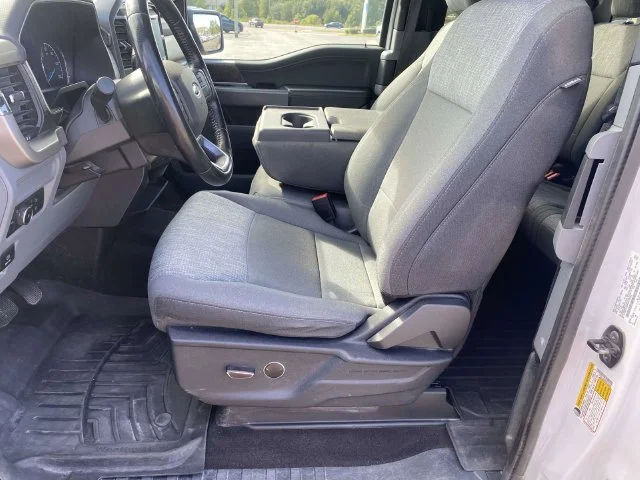 Used 2021 White Ford XLT image 12