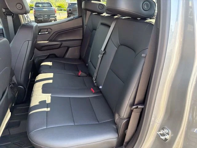 Used 2026 Sterling Gray Metallic Chevrolet LT image 17