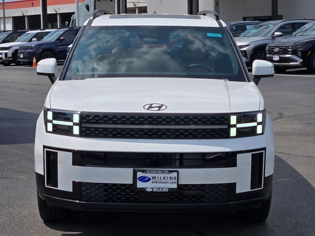 New 2026 White Hyundai Calligraphy image 2