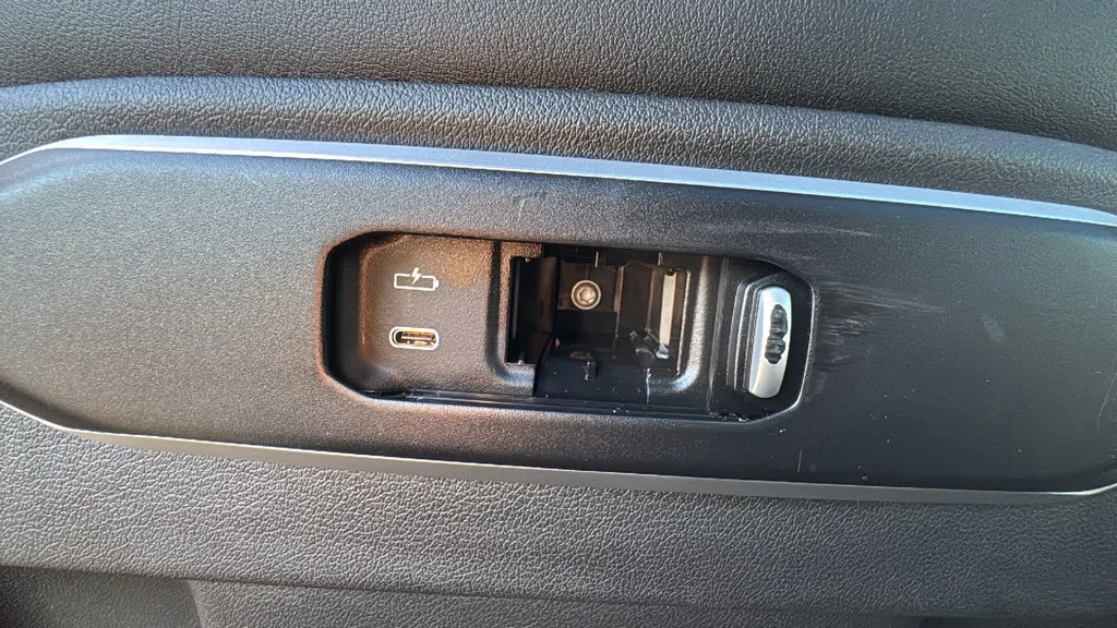 Used 2026 Blue BMW xDrive40i image 16