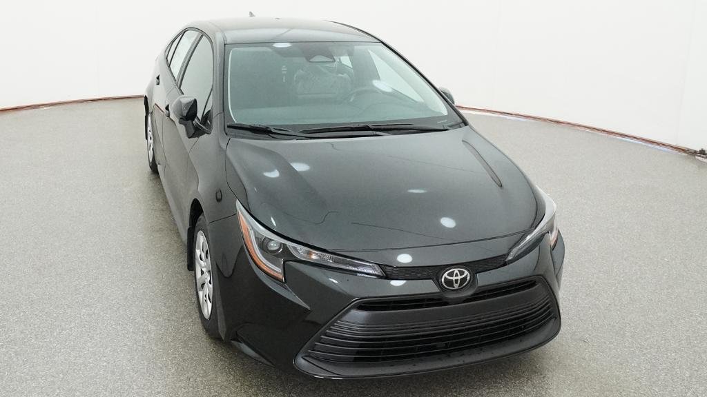 New 2026 Midnight Black Metallic Toyota LE image 10