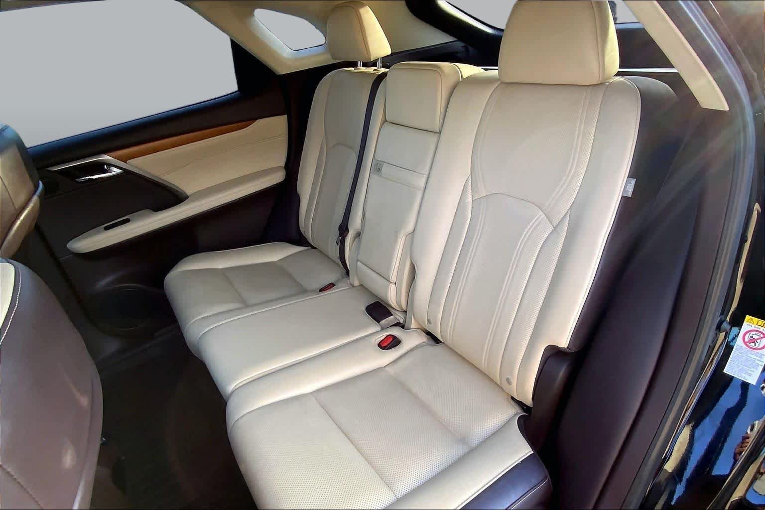 Used 2019 Obsidian Lexus  image 20