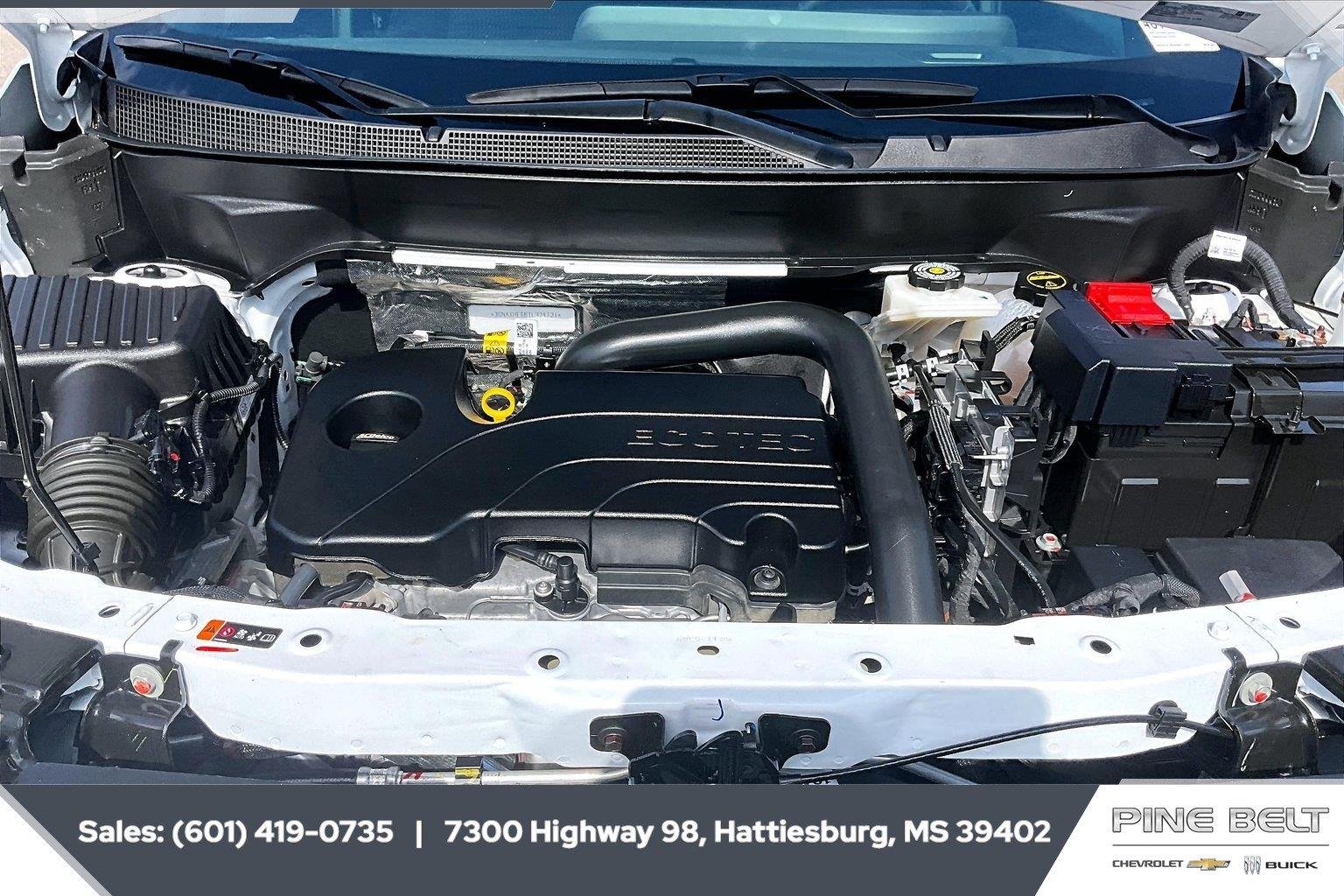 Used 2026 Summit White Chevrolet LT image 8
