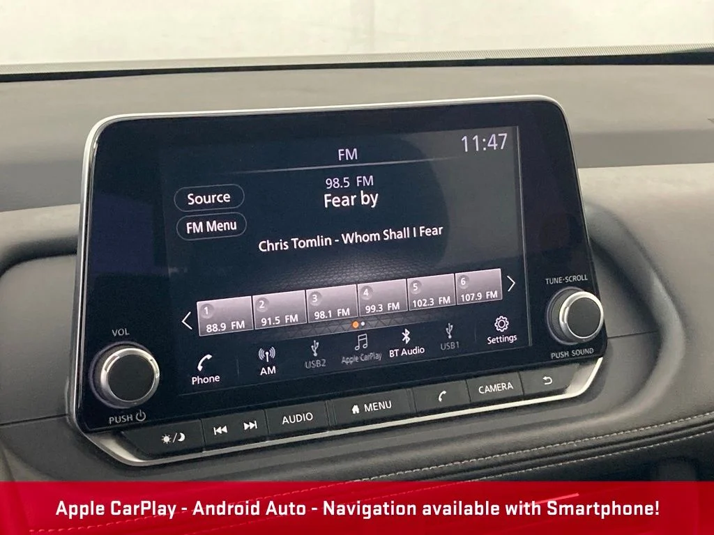 Used 2025 Black Nissan SV image 3