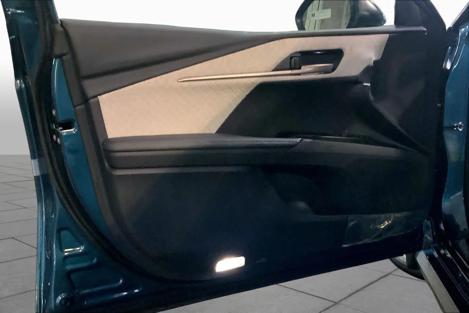 New 2026 Ocean Gem Toyota XLE image 10