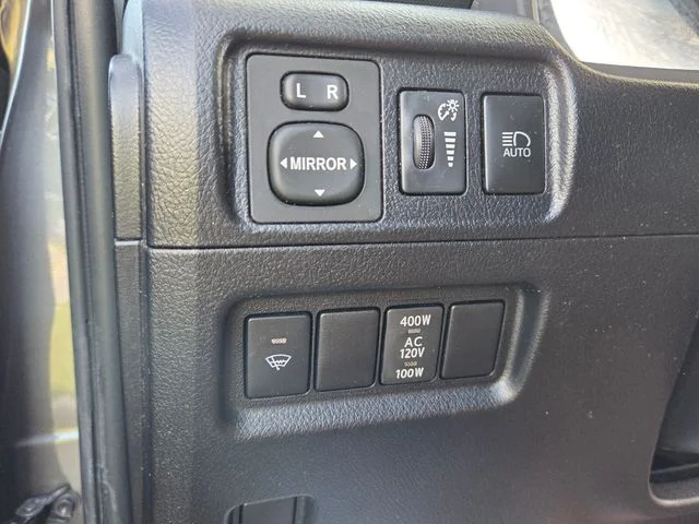Used 2021 Gray Toyota SR5 image 27