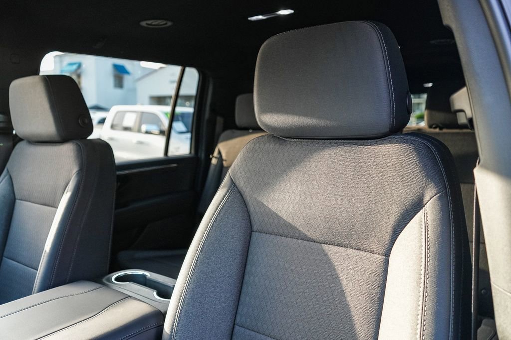 2026 Chevrolet Suburban LS - Photo 24