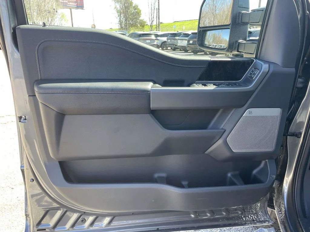 New 2026 Gray Ford Lariat image 15