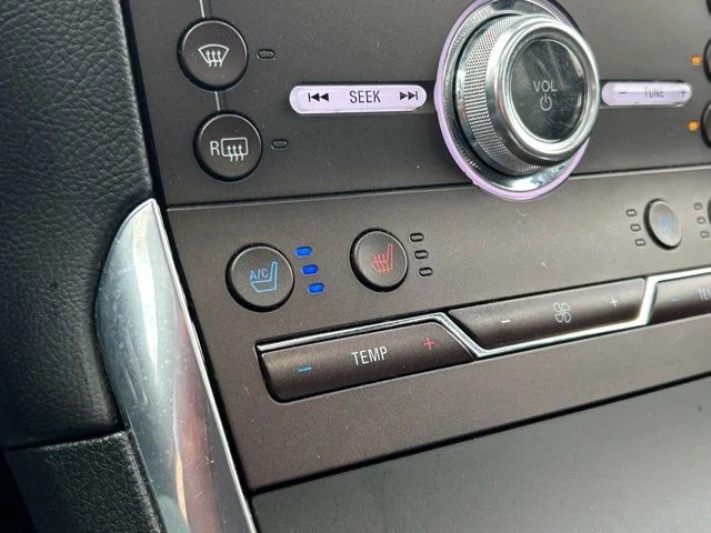 Used 2020  Ford Titanium image 46