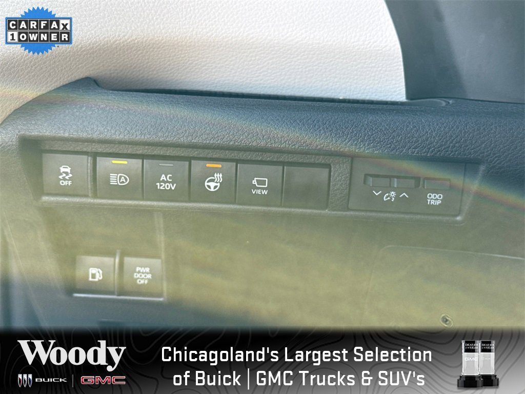 2023 TOYOTA SIENNA - Image 17