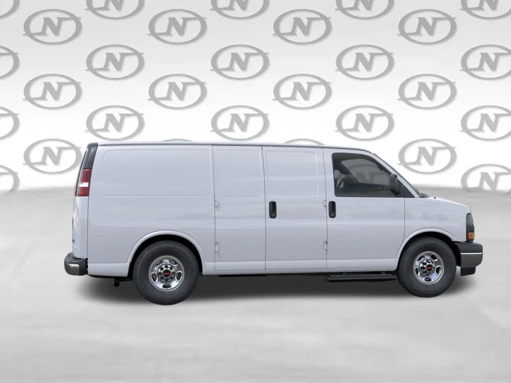 2026 GMC Savana Cargo Work Van - Photo 31