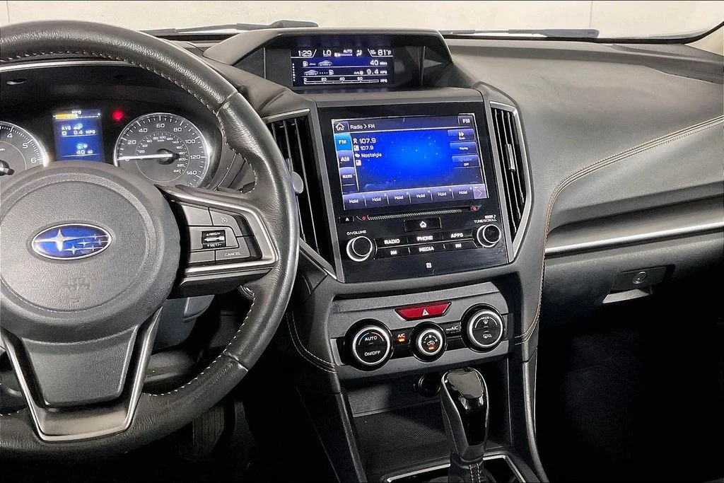 Used 2018 White Subaru 2.0i Limited image 5