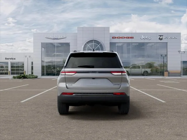 New 2025 Silver Zynith Exterior Paint Jeep Limited image 34