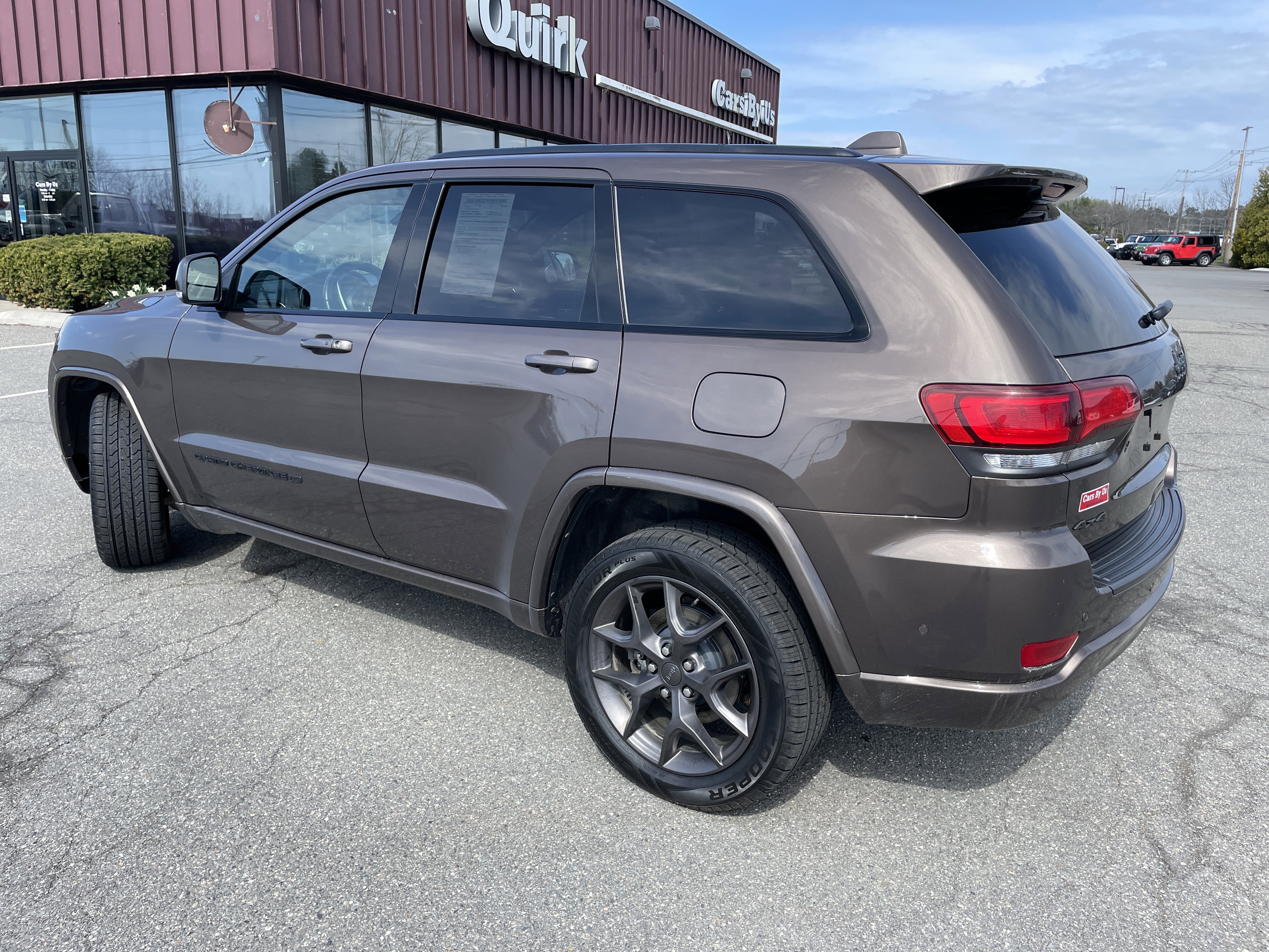 Used 2021 Walnut Brown Metallic Clearcoat Jeep 80th Anniversary image 3