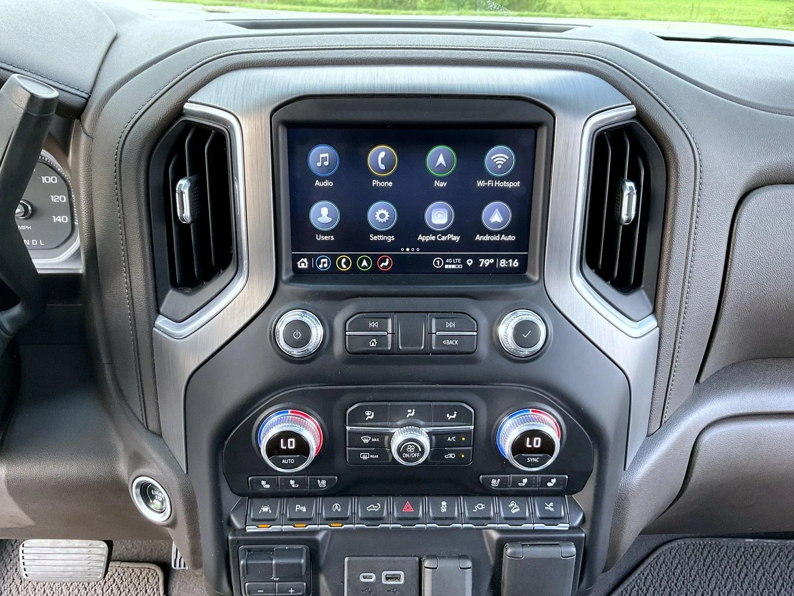 Used 2021 Green GMC Denali image 13