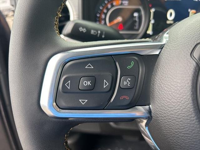 2025 Jeep Wrangler 4-Door Sahara - Photo 46