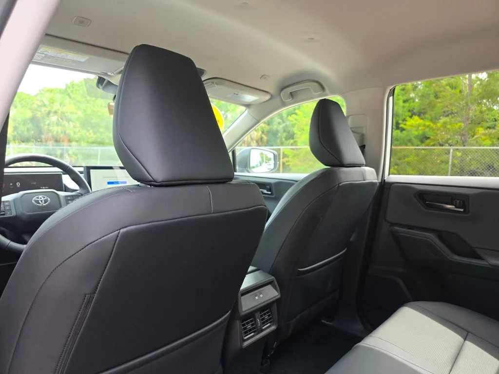 Used 2026 White Toyota XLE Premium image 23