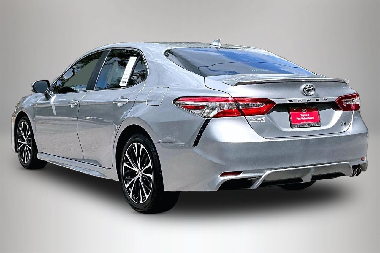 Used 2020 Silver Toyota SE image 4