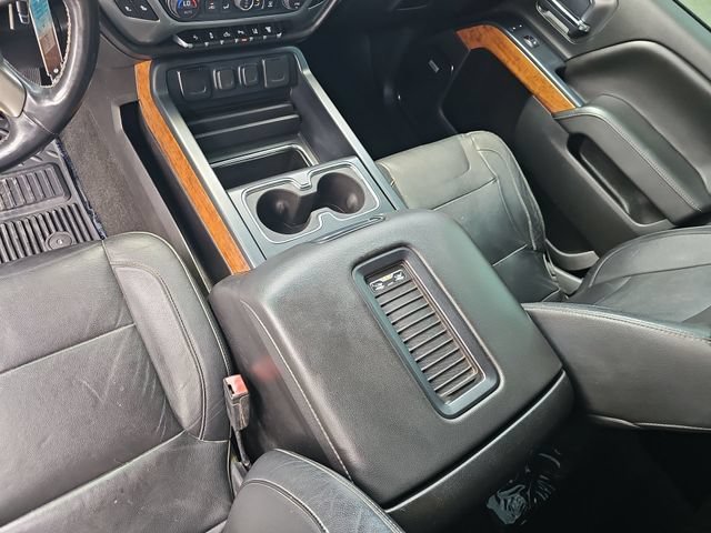 Used 2018 SUMMIT WHITE Chevrolet High Country image 24
