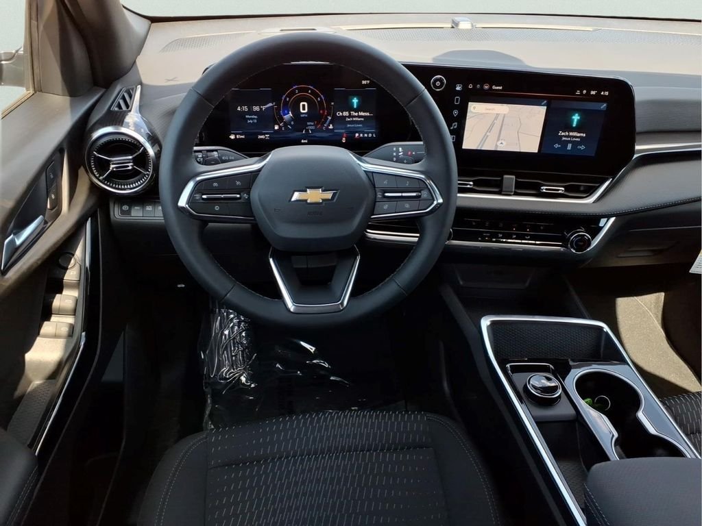 New 2027 Mosaic Black Metallic Chevrolet LT image 5