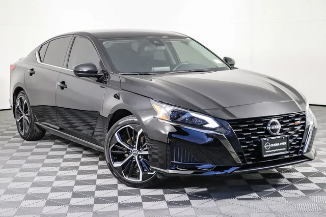 2023 Nissan Altima 2.5 SR
