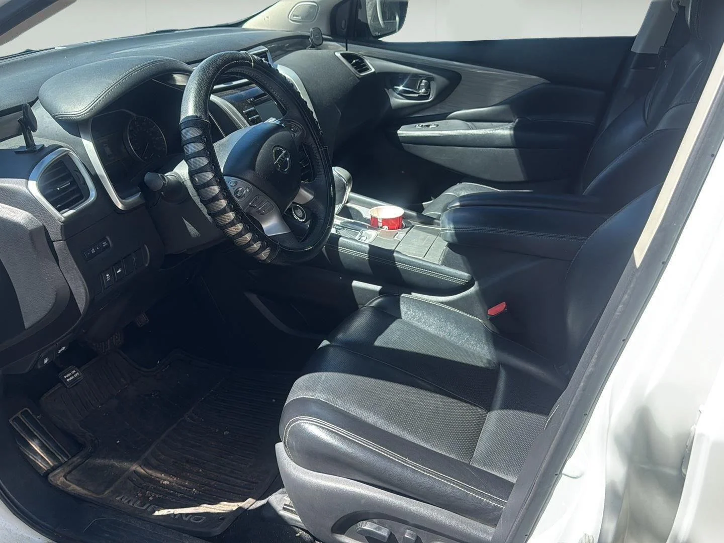 Used 2017 Pearl White Nissan SL image 9