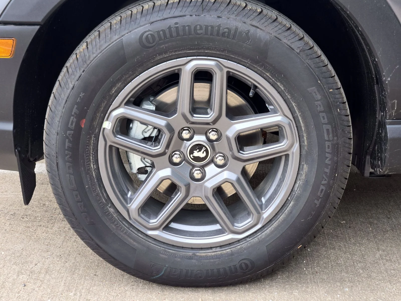 New 2026 Carbonized Gray Metallic Ford Big Bend® image 7