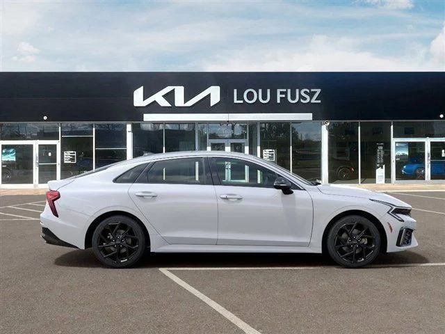 New 2026 Snow White Pearl Kia GT-Line image 7