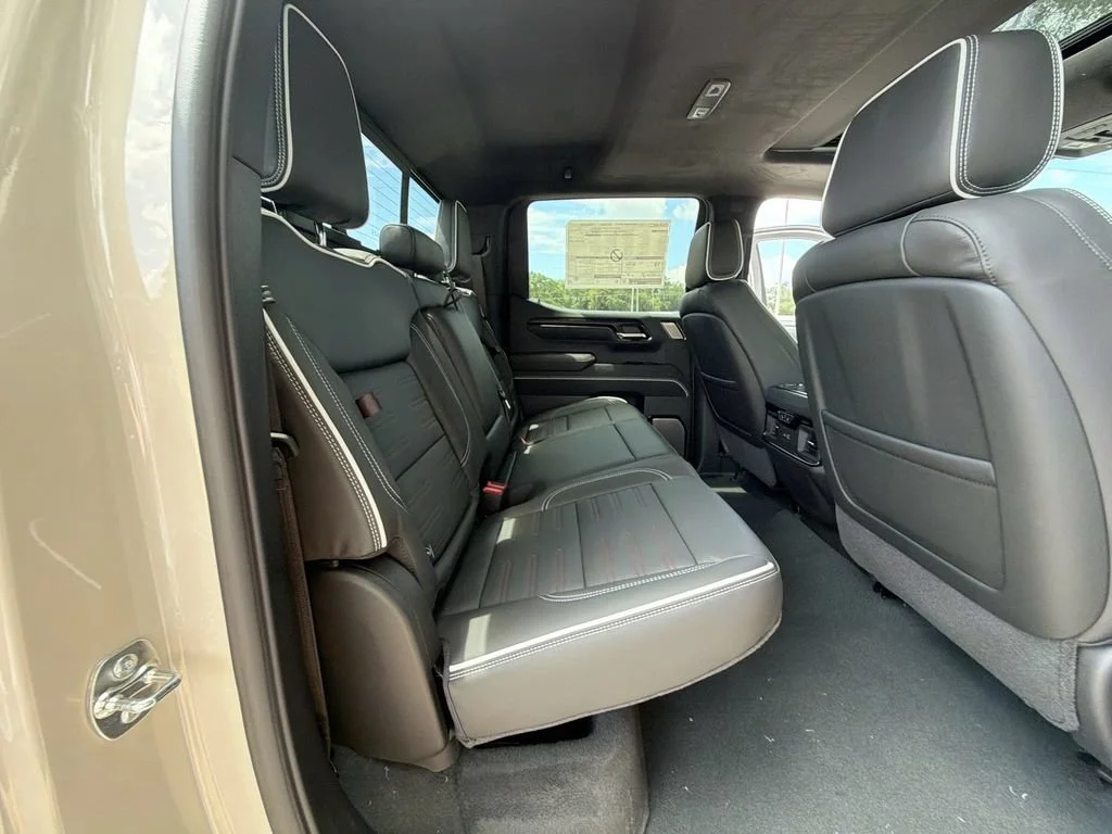 2026 GMC Sierra 1500 AT4X - Photo 16