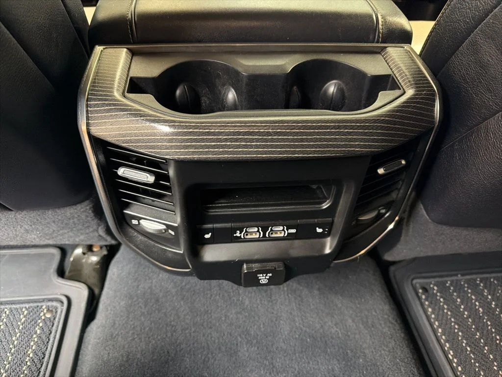 Used 2019 Diamond Black Crystal Pearlcoat Ram Limited image 14