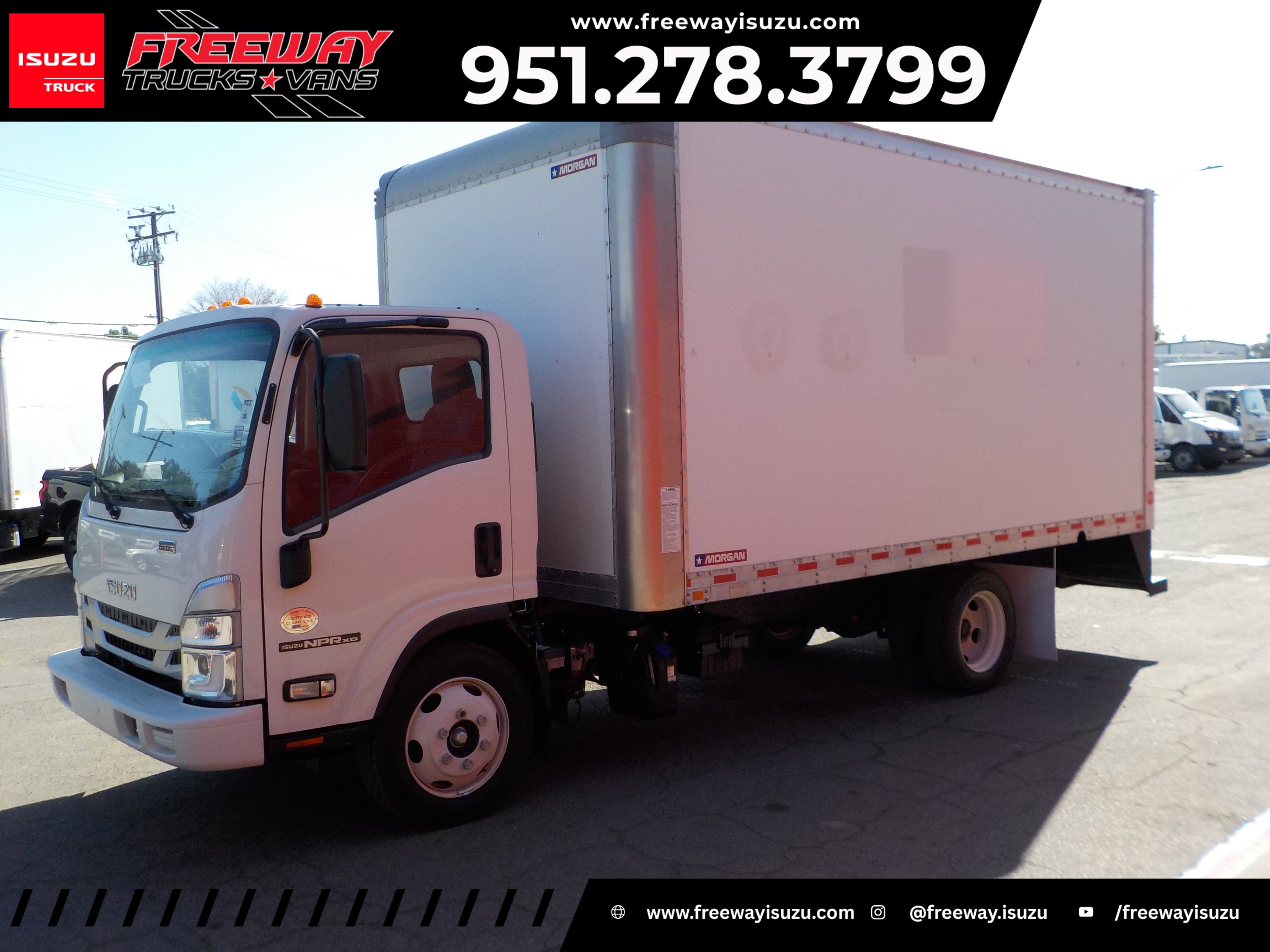 New 2024 White ISUZU  image 3